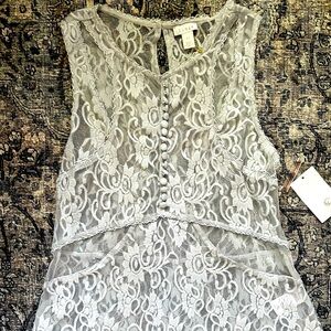 Sz XS NWT HINGE Lace Gray Tank, Sleeveless, Buttons